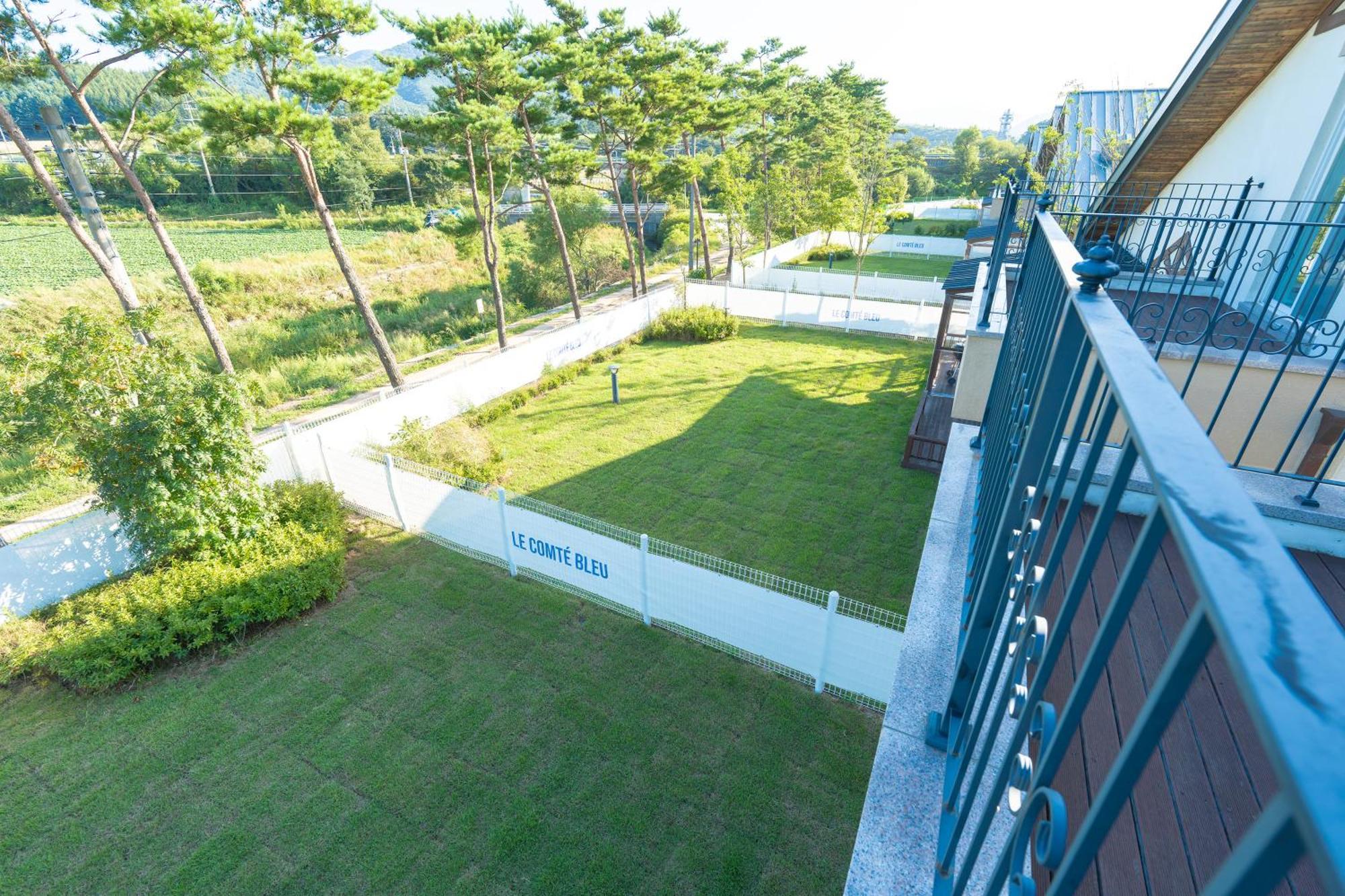 Hotel Le Comte Bleu Pchjongčchang Exteriér fotografie
